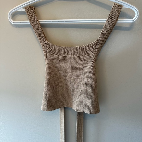 Aritzia Wilfred Cayenne Top - Picture 1 of 7